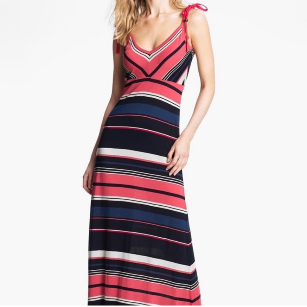 French connection tie shoulder maxi dress.